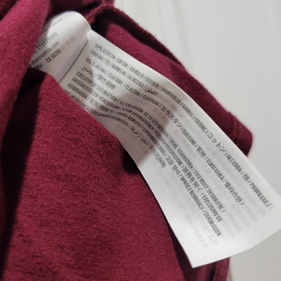 Hollister Elastic Band Pull Up Skater Skirt - Picture 8 of 8